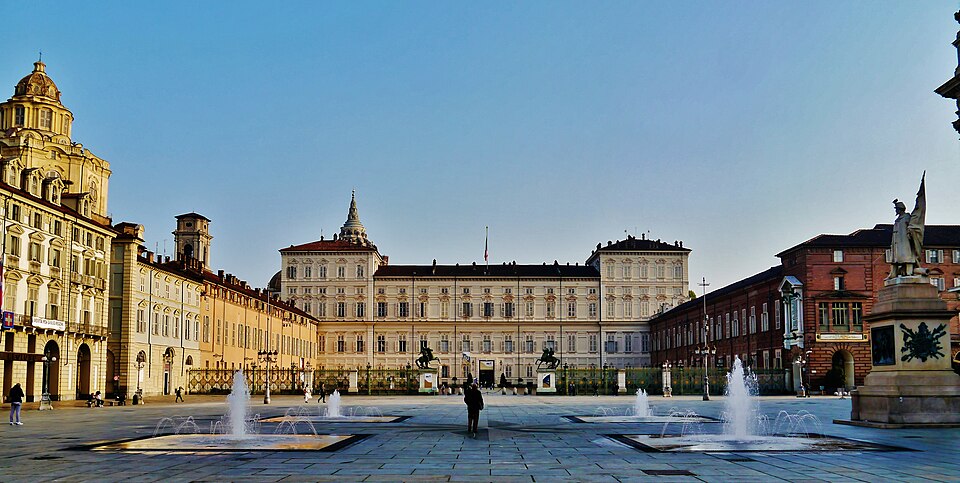 Torino · Piazza Castello / Turin · Piazza Castello